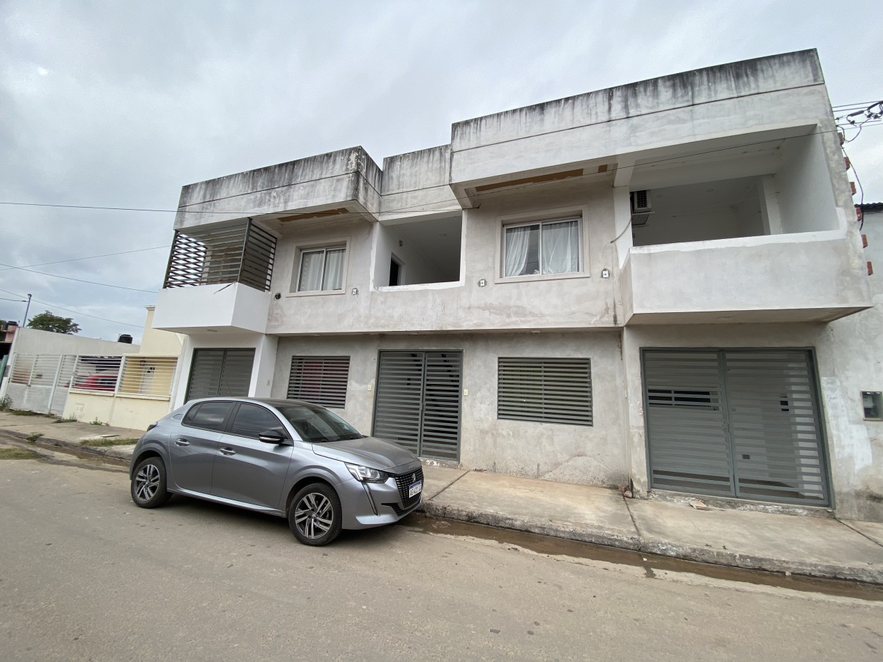 TARTAGAL B° Santa Maria - 4 Departamentos + Local Comercial EN VENTA