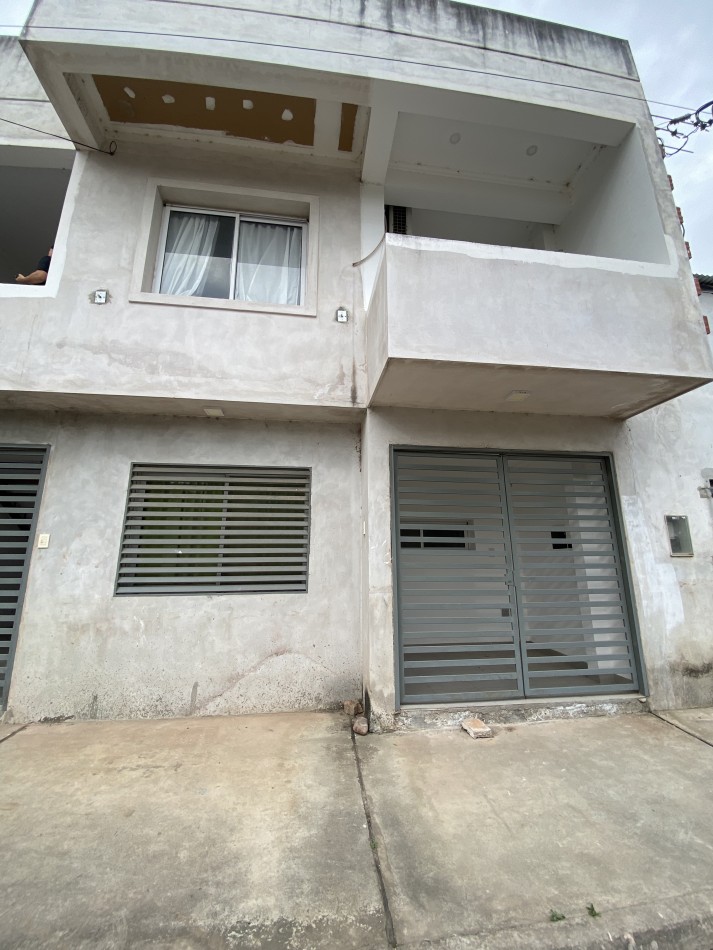 TARTAGAL B° Santa Maria - 4 Departamentos + Local Comercial EN VENTA