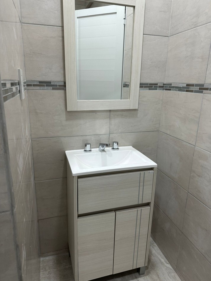 TARTAGAL B° Santa Maria - 4 Departamentos + Local Comercial EN VENTA