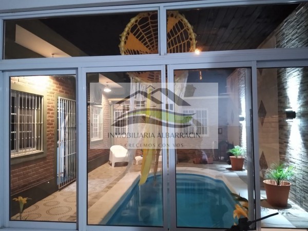 CASA EN VENTA BARRIO 350 VIVIENDAS