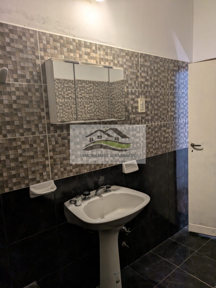 Tartagal B° Villa Saavedra Casa y Monoambiente en Venta