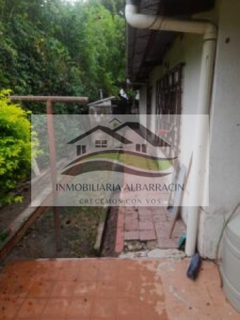 CASA EN VENTA AGUARAY