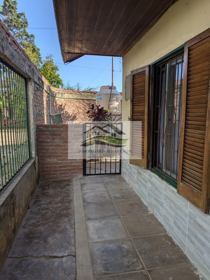 Recaredo Casa en Venta 