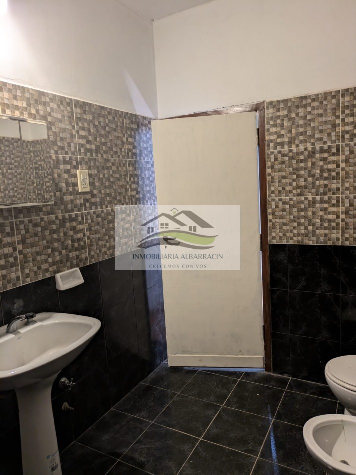 Tartagal B° Villa Saavedra Casa y Monoambiente en Venta