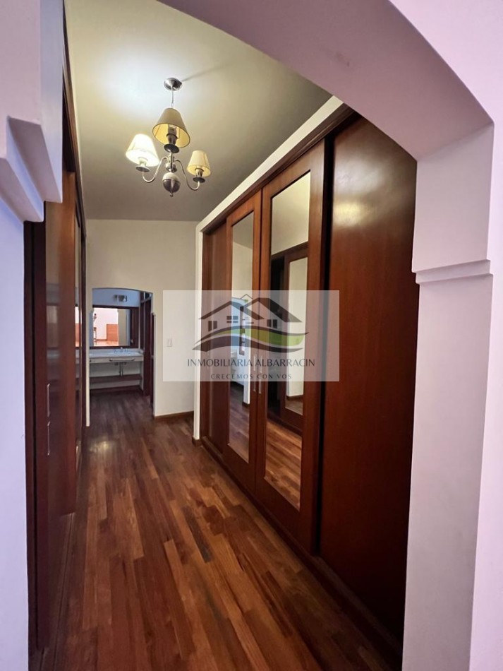 CASA EN VENTA BARRIO LA ARBOLEDA