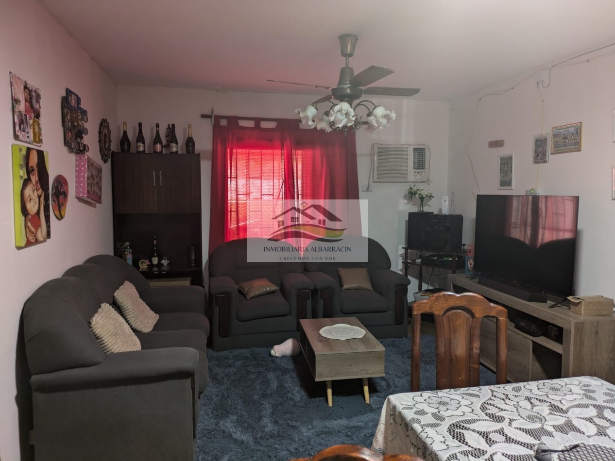 Recaredo Casa en Venta 