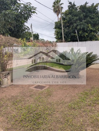 CASA EN VENTA BARRIO 365 VIVIENDAS