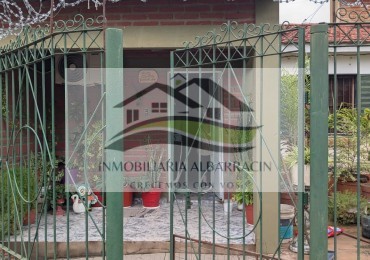 CASA EN VENTA BARRIO 365 VIVIENDAS